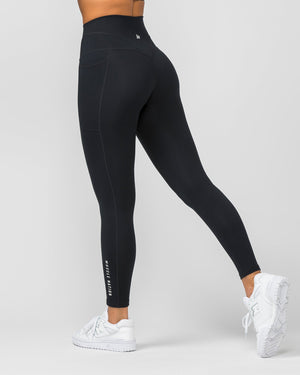 
                  
                    Unrivalled Everyday Pocket Ankle Leggings | Black
                  
                